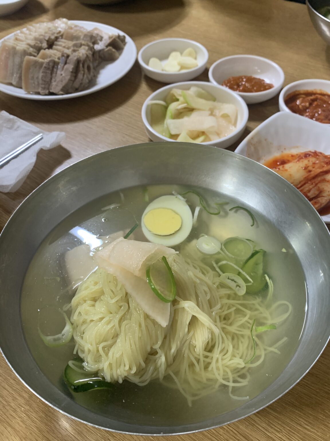 평양냉면은 강남으로 가면 돼