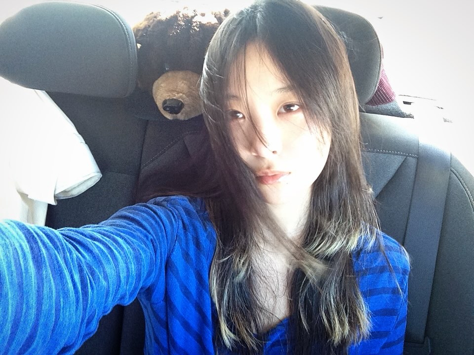 에피-effie-피치포크-뉴욕타임스-하이퍼팝-디지코어-킴제이-kimj-시스템서울-systemseoul-2hollis-투홀리스-엑스트라스몰-extrasmall