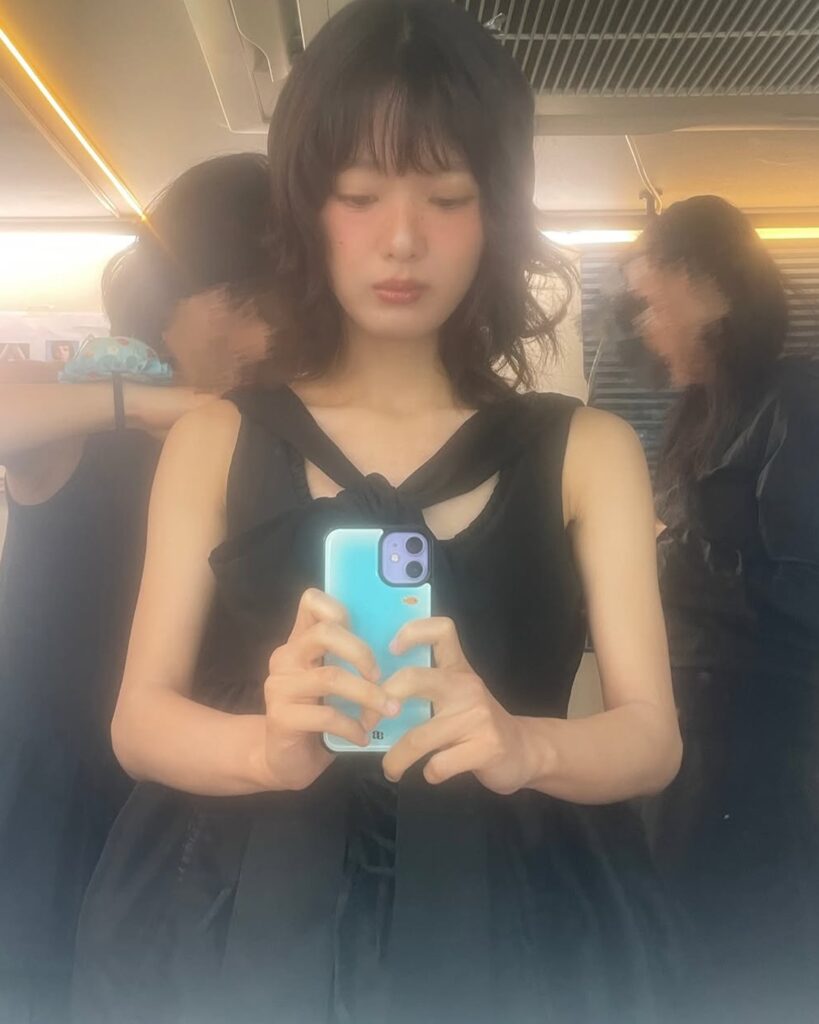 민음사-BTS-방탄소년단-BTS뮤비-데미안-헤르만헤세-한강-한강작가-작별하지않는다-악뮤-이찬혁-악뮤노래-한로로-자몽살구클럽-베스트셀러-비틀즈-무라카미하루키-노르웨이의숲-검정치마-조이와의키스-배수연-배수연시인-유라-아니에르노-바깥일기-타블로-당신의조각들-물만난물고기-항해-이찬혁소설-소설책-책추천