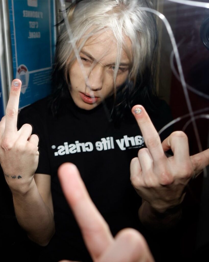 코리케네디-인터넷-잇걸-인디슬리즈-헤로인시크